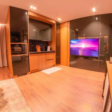 The Luxury Hideway * Vlorë